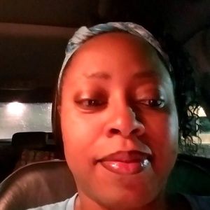 Meet your Posher, Charlene